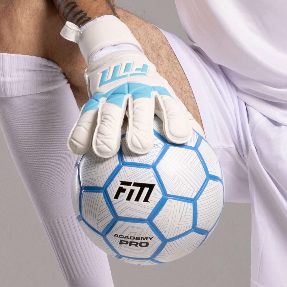 Invictus X WHITE BLUE