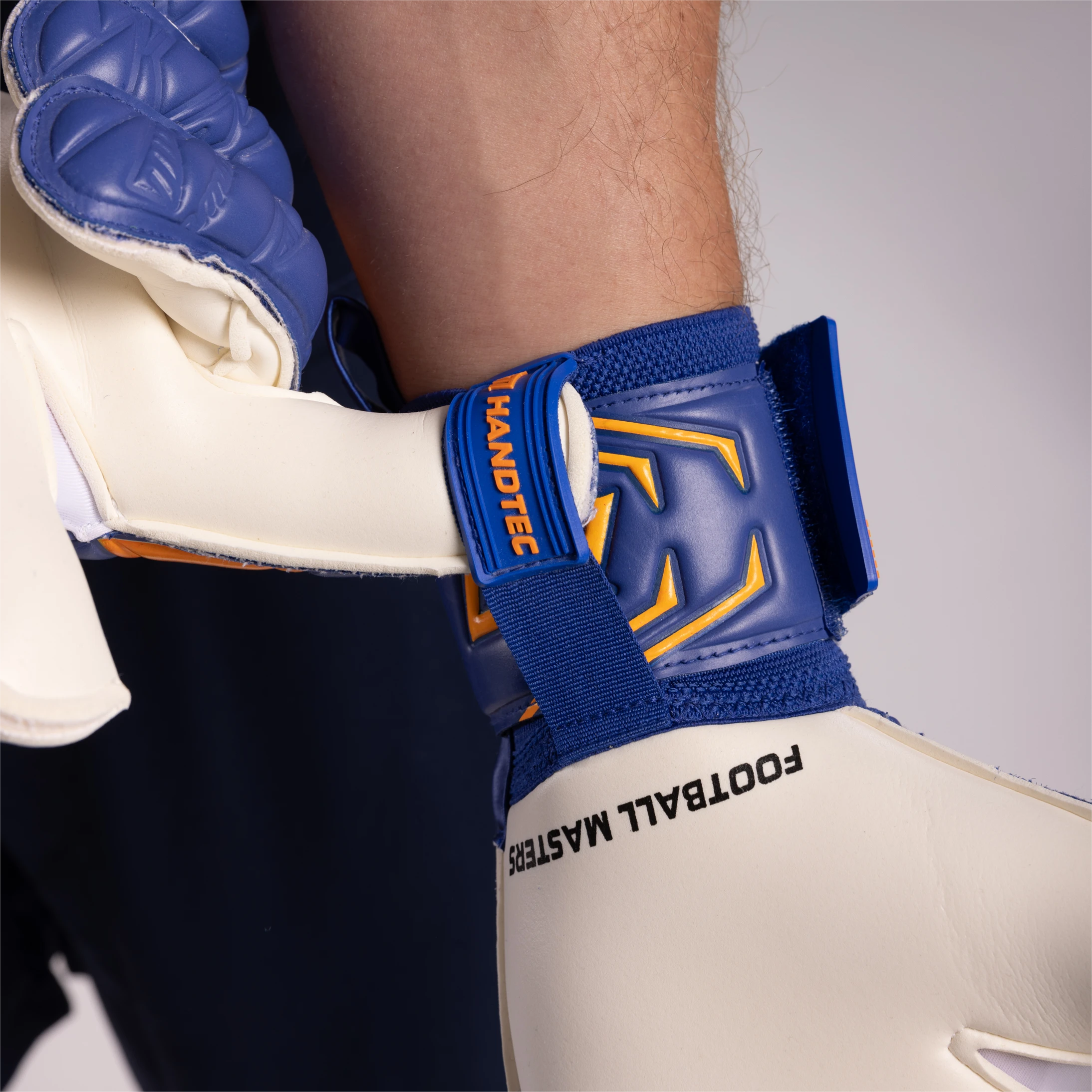 Invictus X BLUE ORANGE 3/9