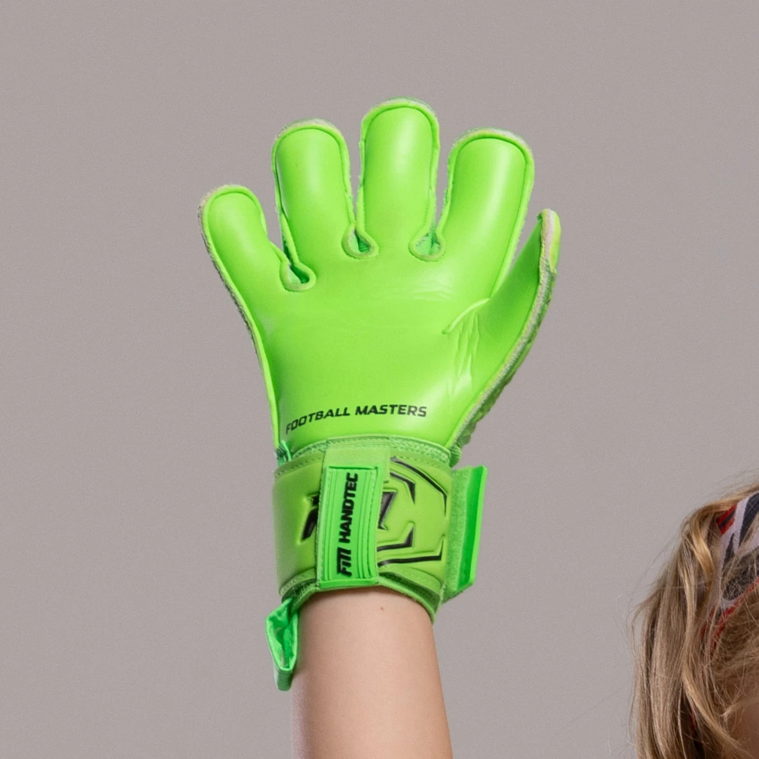 Invictus X Junior LIME  2/9