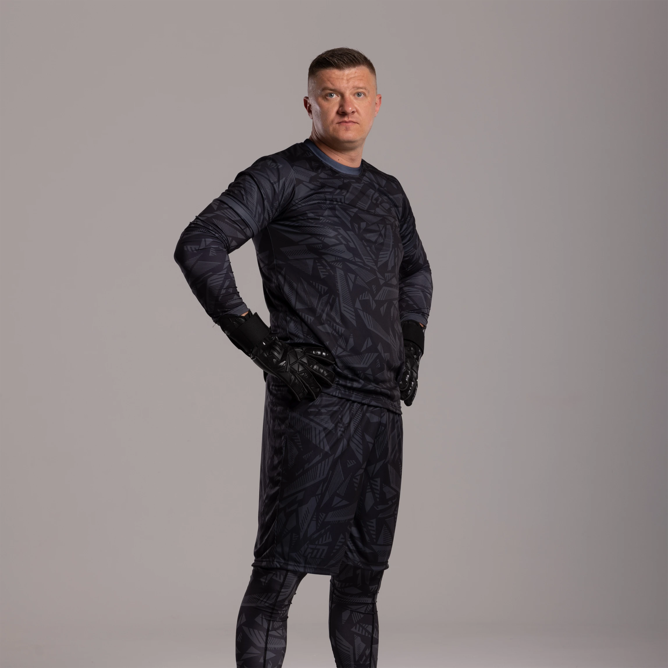 Invictus X PRO ALL BLACK 6/9