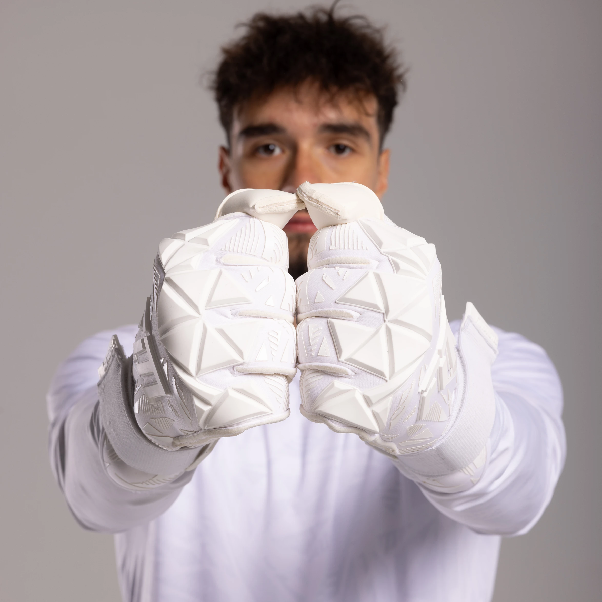 Invictus X PRO ALL WHITE 3/9
