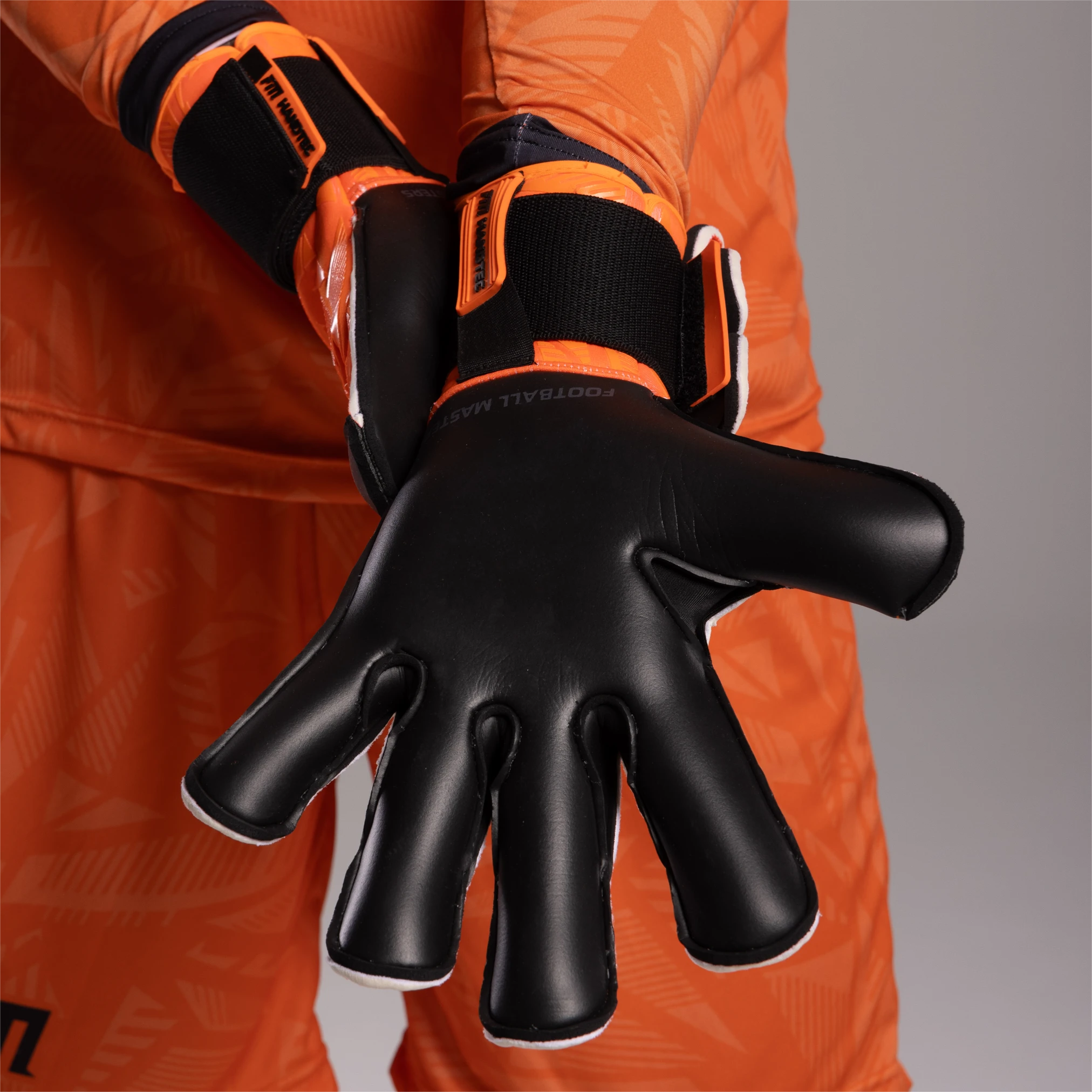 Invictus X PRO ORANGE FLUO 3/9