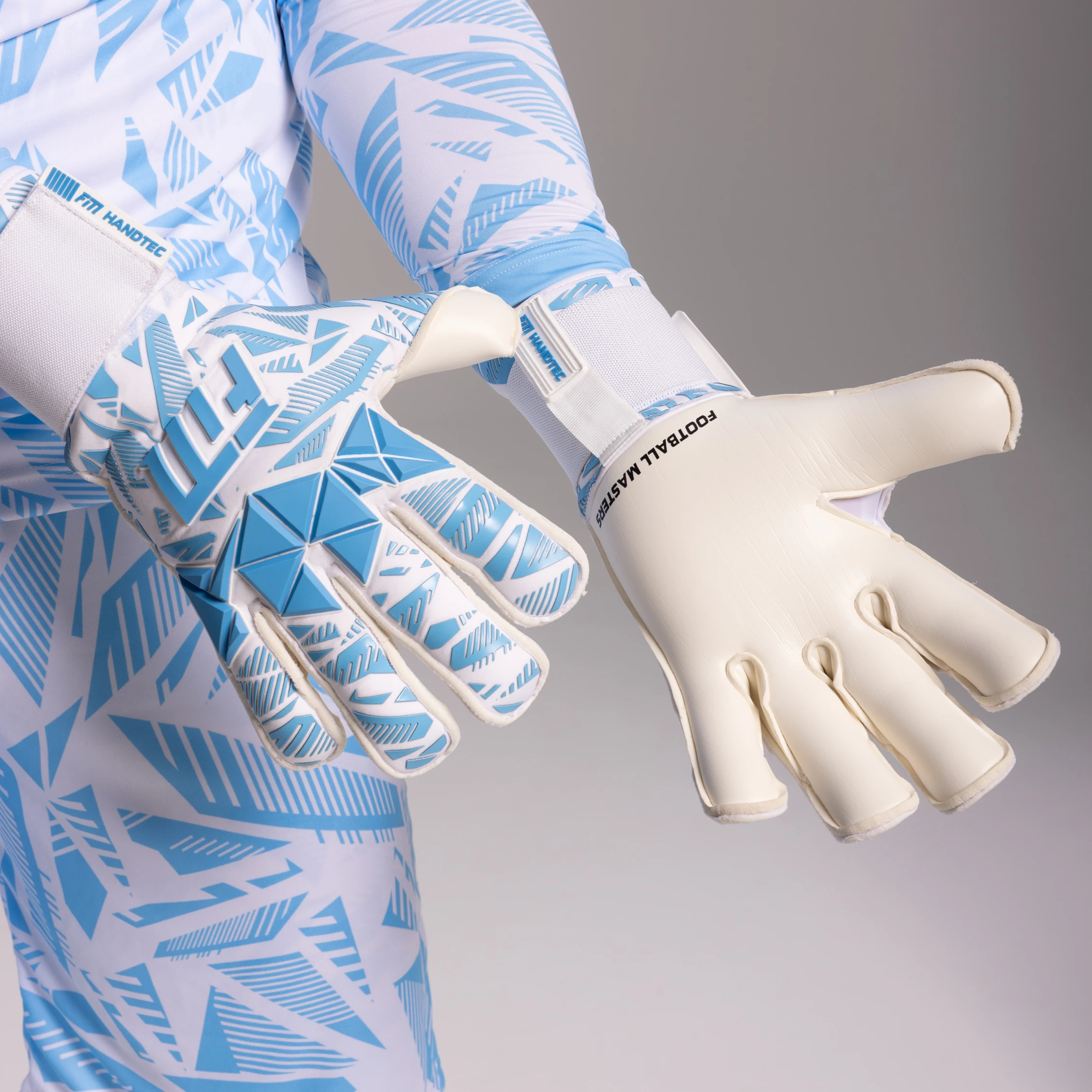 Invictus X PRO WHITE BLUE 4/9