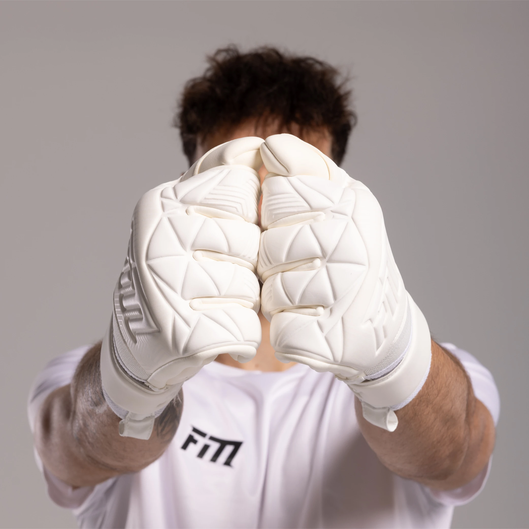 Varis X ALL WHITE 8/9
